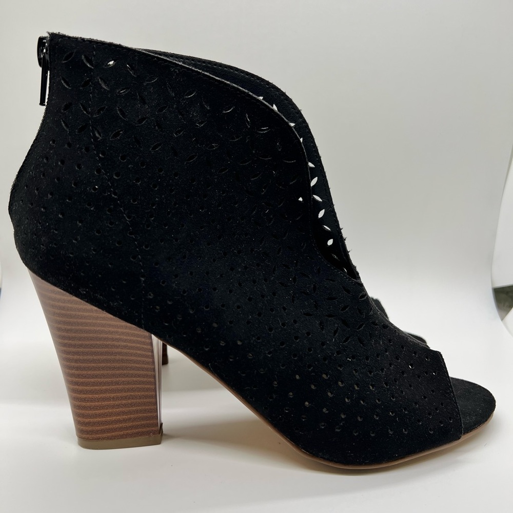 Just Fab Peep Toe Faux Suede Bootie Size 8.5